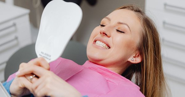 Dental crowns in Shepperton