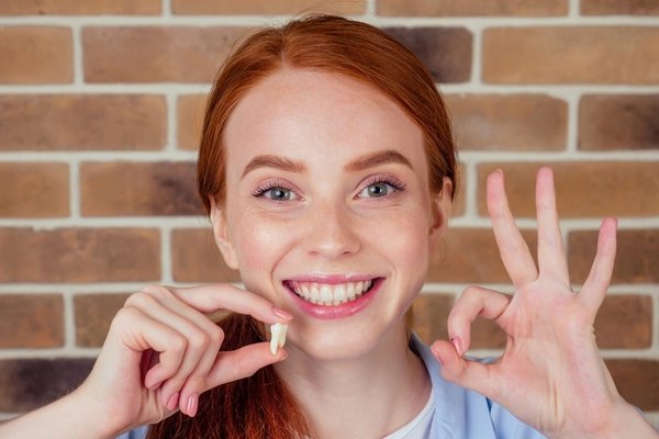 Tooth extraction in Shepperton